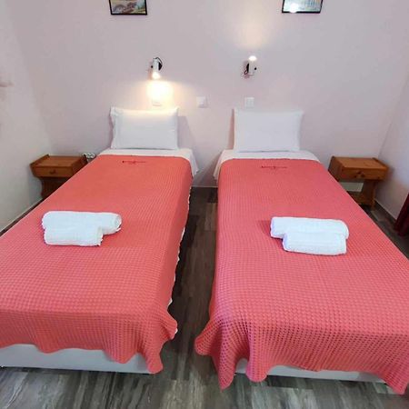 Marianna House Hotel Agios Georgios Pagon Luaran gambar