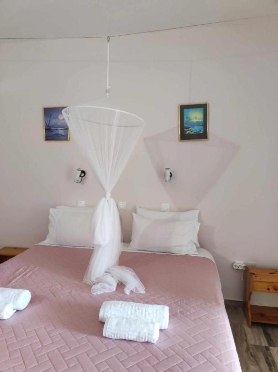 Marianna House Hotel Agios Georgios Pagon Bilik gambar