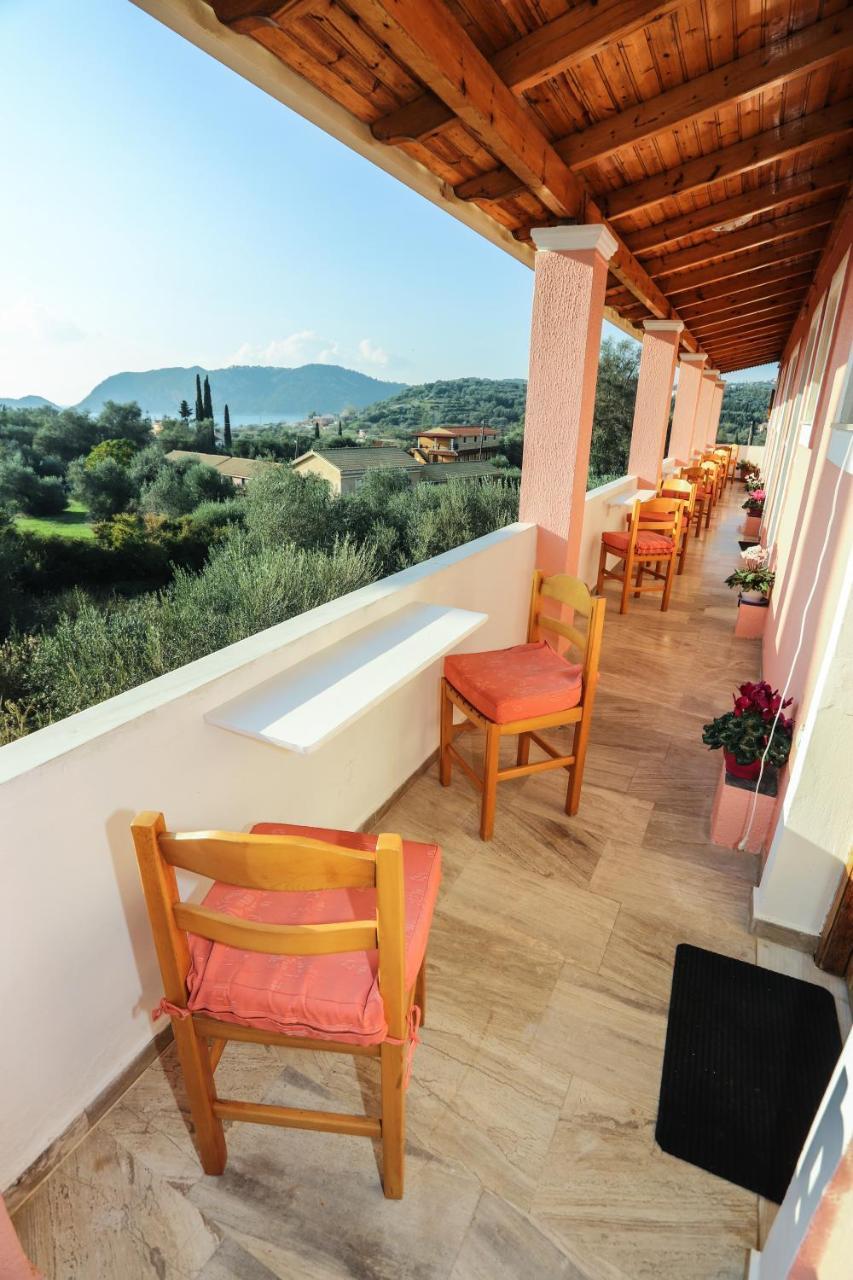 Marianna House Hotel Agios Georgios Pagon Luaran gambar
